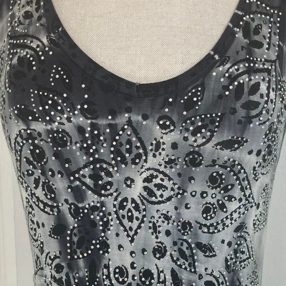 Vocal rhinestone hi low dress, ladies small gray tie dye graphic tank dress - Picture 11 of 11